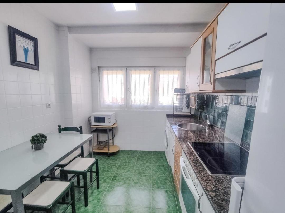Apartamento Centrico Con Wifi Avilés Eksteriør bilde